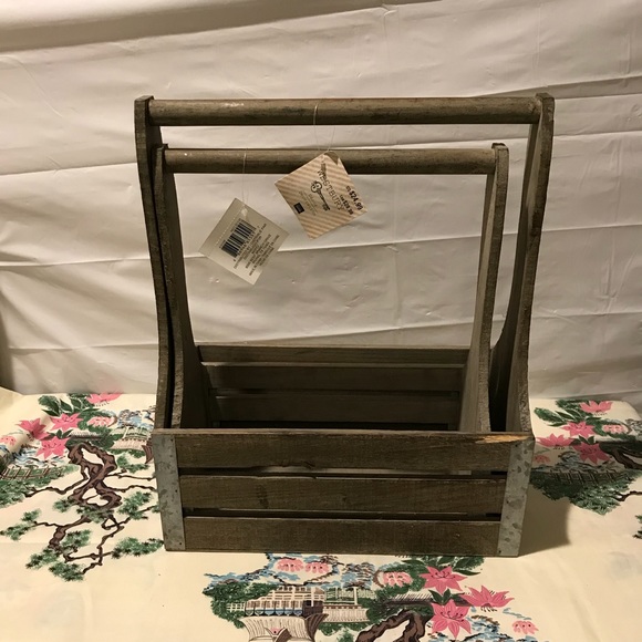 PAIR OF RUSTIC WOOD ORGANIZER/ carrier - Picture 6 of 8